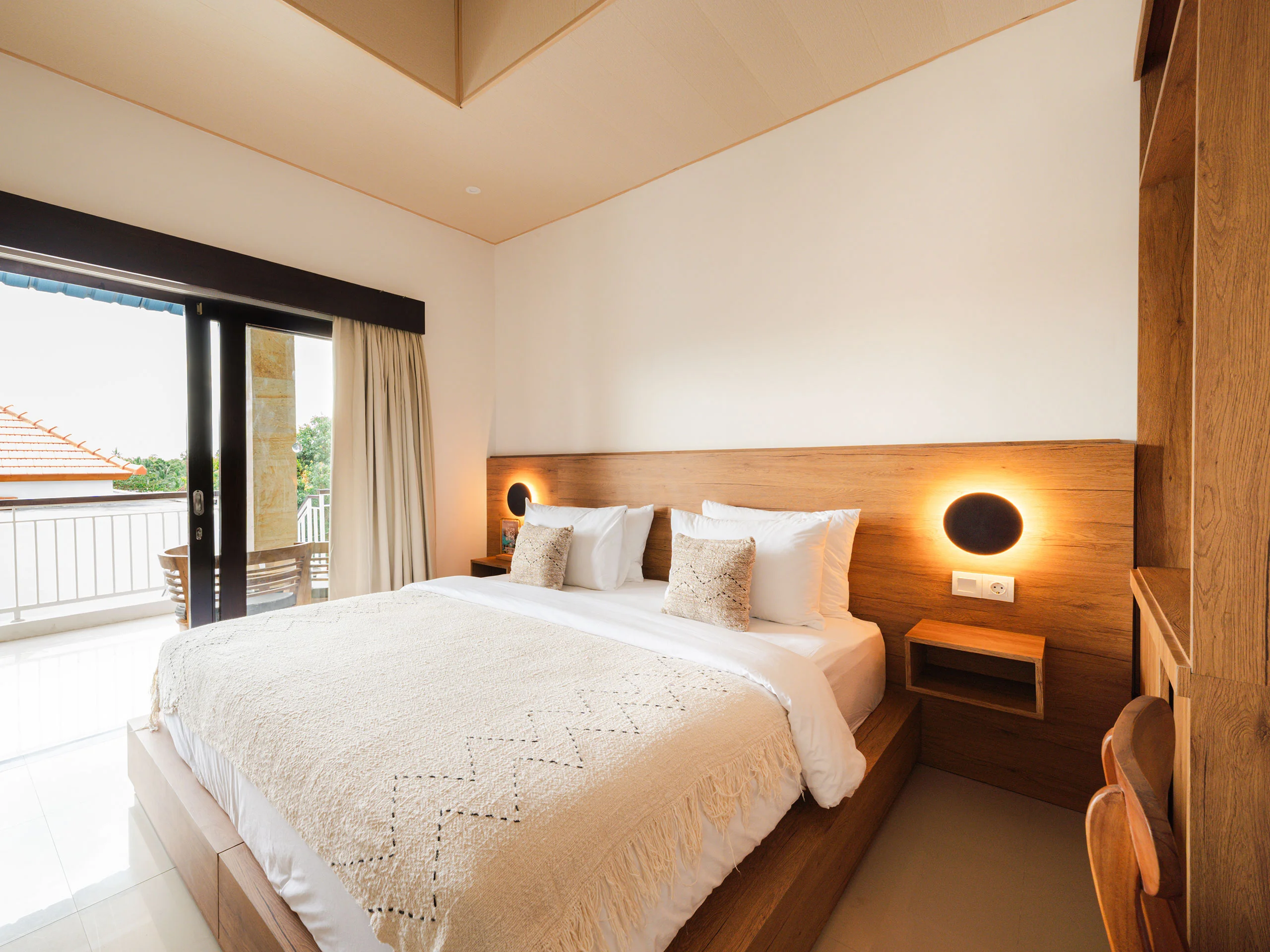 superior-bedroom-08042026-3